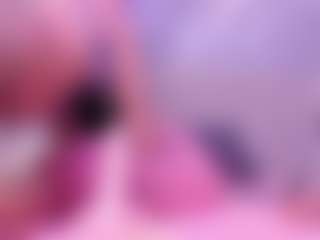 Live cam show with SarahYessica - Shaved Pussy on Camsoda