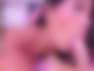 Live cam show with SarahYessica - Facial on Camsoda