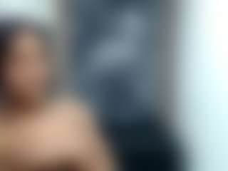 SoffiaBurgueth's Live Sex Cam Show