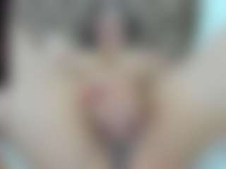 sweet-dannix's Live Sex Cam Show