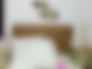 sweet-dannix's Live Sex Cam Show