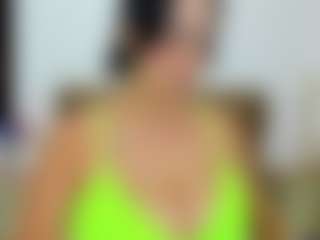 sweet-dannix's Live Sex Cam Show