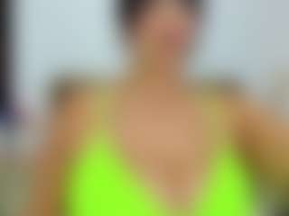sweet-dannix's Live Sex Cam Show