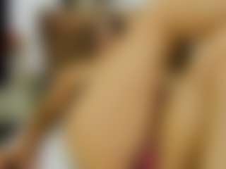 sweet-dannix's Live Sex Cam Show