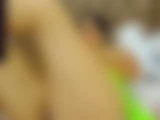 sweet-dannix's Live Sex Cam Show