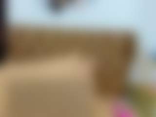Live cam show with sweet-dannix - Body Massage on Soda Cam
