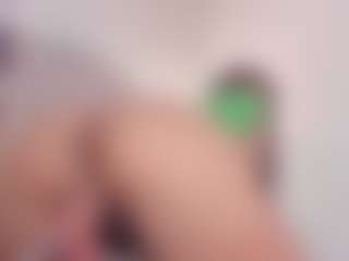 zoejennerr's Live Sex Cam Show