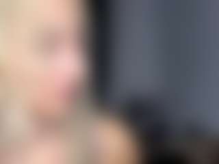 Live cam show with Aleta - Big Tits on Milfs Live