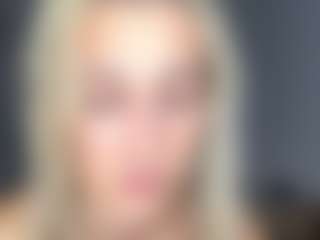 Live cam show with Aleta - New Big Tits on Camversity