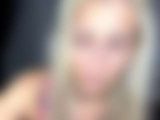 Live cam show with Aleta - New Big Ass on alttransgirls