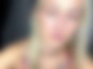 Live cam show with Aleta - New Big Tits on CamSodaAdn