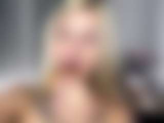 Live cam show with Aleta - Athletic White on Camsoda | united states