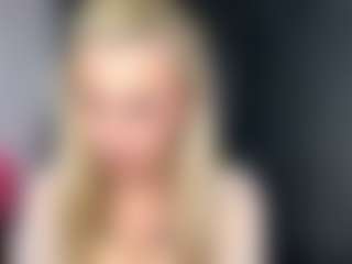 Live cam show with Aleta - Spy Petite on galaxygirlnitro.com