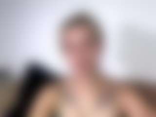 Live cam show with Aleta - Full Nudity on livesuperchat.net