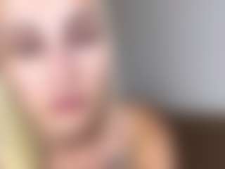 Live cam show with Aleta - Skinny on Streamer API