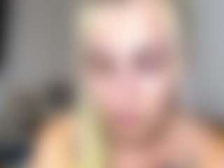 Live cam show with Aleta - College on wildcum.com