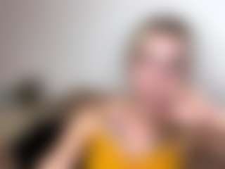 Live cam show with Aleta - Blonde Hair College on wildcum.com