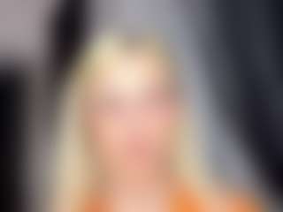 Live cam show with Aleta - Blonde Hair on TeamSkeetLive