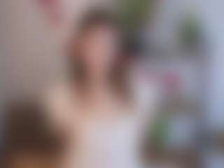 Live cam show with Mia - New Squirt on AdultVida.com
