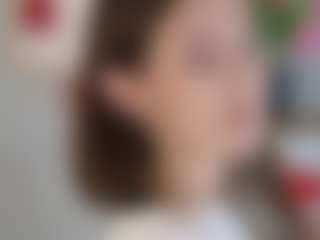 Mia's Live Sex Cam Show
