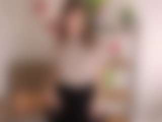 Mia's Live Sex Cam Show