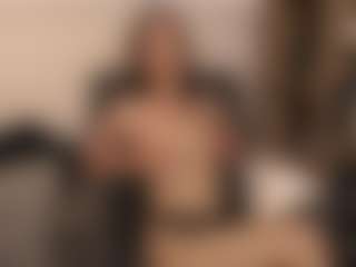 Mia's Live Sex Cam Show