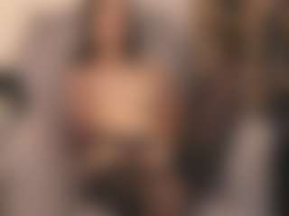 Mia's Live Sex Cam Show