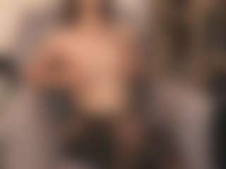 Mia's Live Sex Cam Show