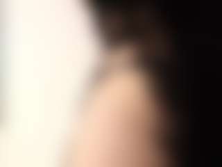 Mia's Live Sex Cam Show