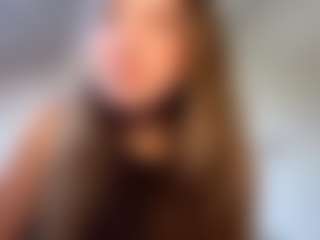 AnnikaBlacketer's Live Sex Cam Show
