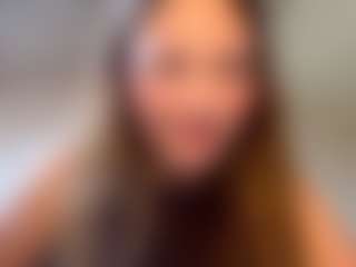 AnnikaBlacketer's Live Sex Cam Show