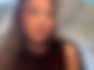 AnnikaBlacketer's Live Sex Cam Show