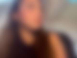 Live cam show with AnnikaBlacketer - Gamer Mature on Camsoda