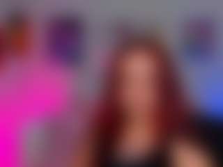 Live cam show with betty-noir - Tease on madthumbs