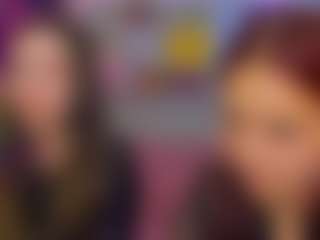 Live cam show with betty-noir - Tease on StripNow