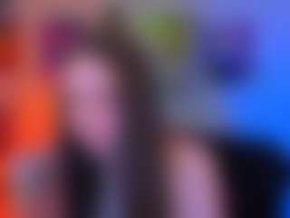 Live cam show with betty-noir - Petite on CamSextacy