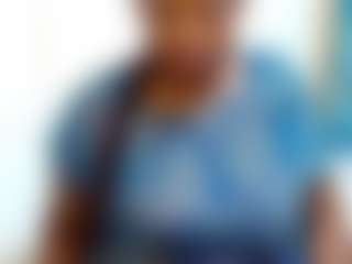 Live cam show with BustyDiva - Thick on AdultVida.com