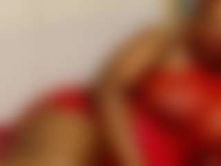 Live cam show with BustyDiva - Camel Toe on Camsoda
