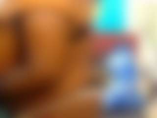 Live cam show with BustyDiva - Public Ebony on dropp.cam