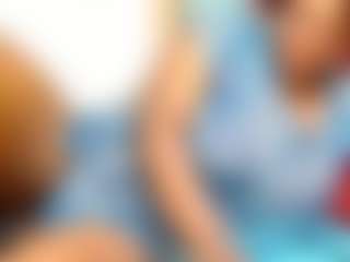 Live cam show with BustyDiva - Camel Toe on livesuperchat.net