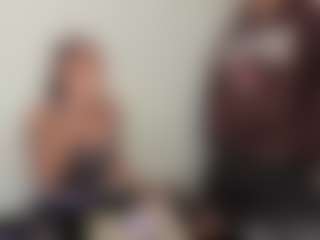 Cloe-and-Taylor's Live Sex Cam Show