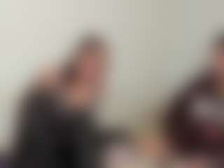 Cloe-and-Taylor's Live Sex Cam Show