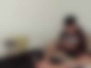 Cloe-and-Taylor's Live Sex Cam Show