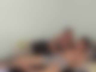 Live-sekscamshow van Cloe-and-Taylor