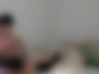 Cloe-and-Taylor's Live Sex Cam Show
