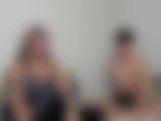 Cloe-and-Taylor's Live Sex Cam Show