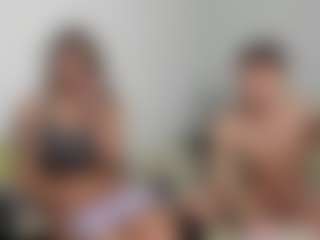 Cloe-and-Taylor's Live Sex Cam Show
