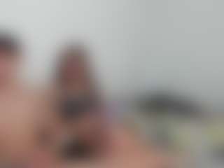 Cloe-and-Taylor's Live Sex Cam Show