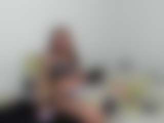 Cloe-and-Taylor's Live Sex Cam Show