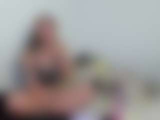 Cloe-and-Taylor's Live Sex Cam Show